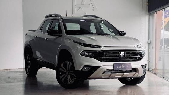 FIAT TORO 2.0 16V TURBO DIESEL VOLCANO 4WD AT9 FIAT TORO 2.0 16V TURBO DIESEL VOLCANO 4WD AT9